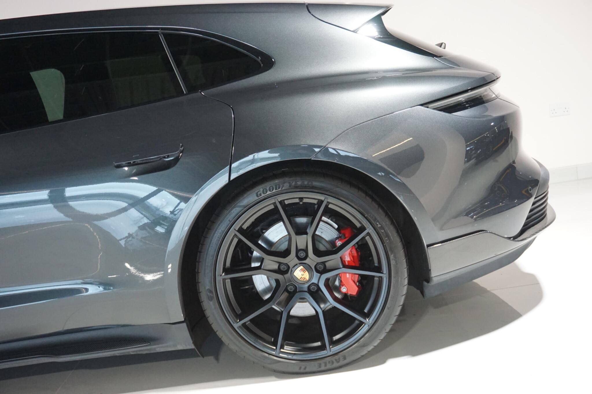 Porsche Taycan Performance Plus 93.4kWh GTS Sport Turismo 5dr Electric Auto 4WD (11kW Charger) (598 ps)